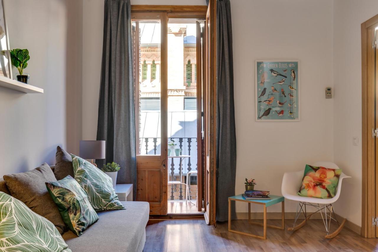 Charming & Convenient Apartment Near Plaza Espanya برشلونة المظهر الخارجي الصورة